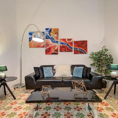 2 Bedroom Sleeps 6 Walking Distance To Centre And The Sea Valletta