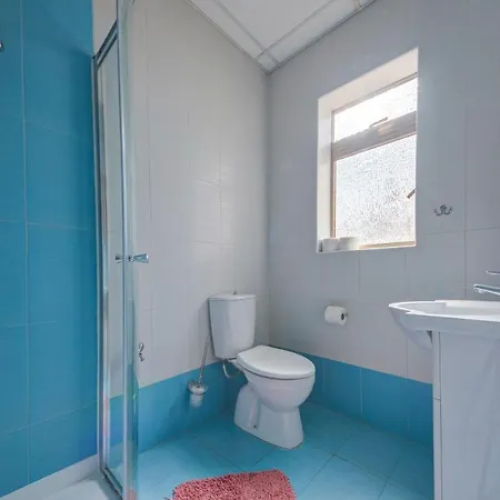 شقة 2br - 2 Bathrooms - Sleeps 6